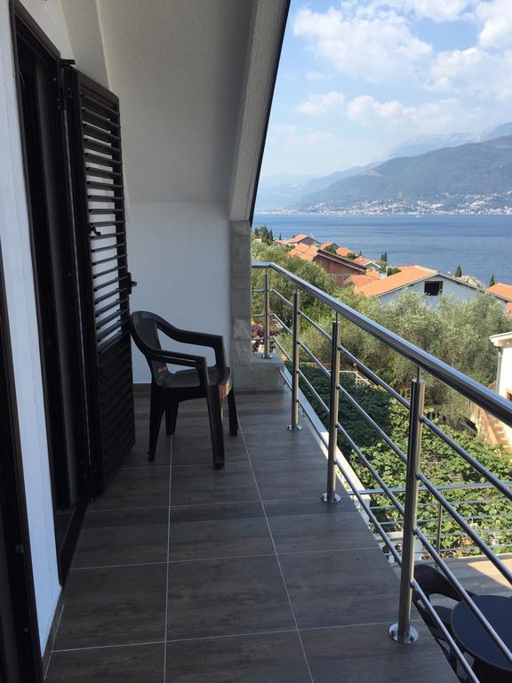 Apartment 365 *